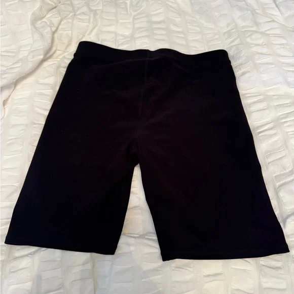 ALO Yoga Black Women's Shorts - Picture 2 of 2